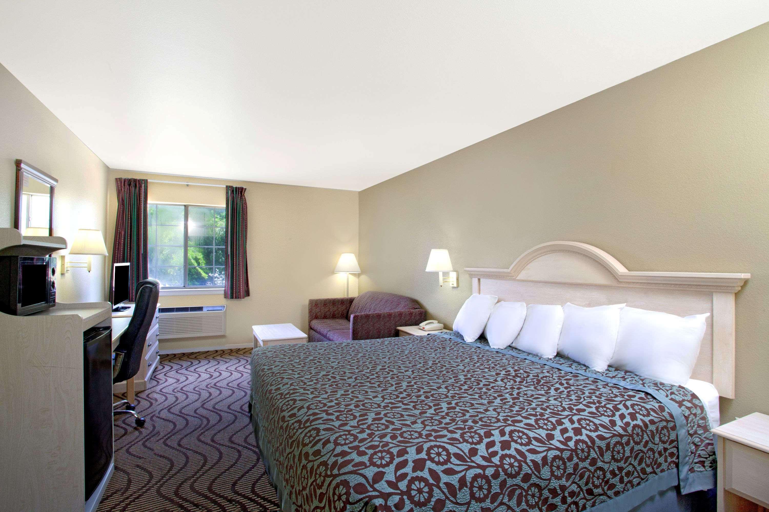 Days Inn By Wyndham Kerrville Esterno foto